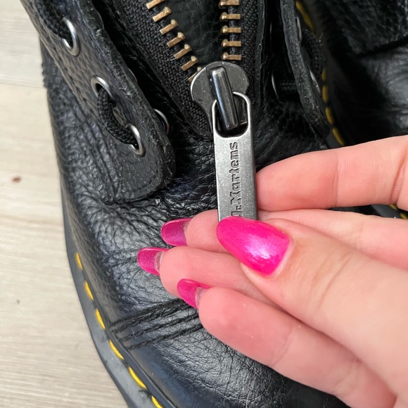 Sinclair milled nappa leather boots - Picture 9 of 9